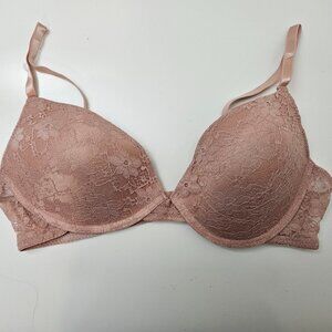 250. Jessica Simpson pink lace underwire bra. NWOT